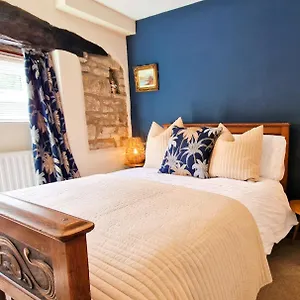 The Old Wash Kitchen - Charming Character In Holmfirth, Yorkshire Holmfirth